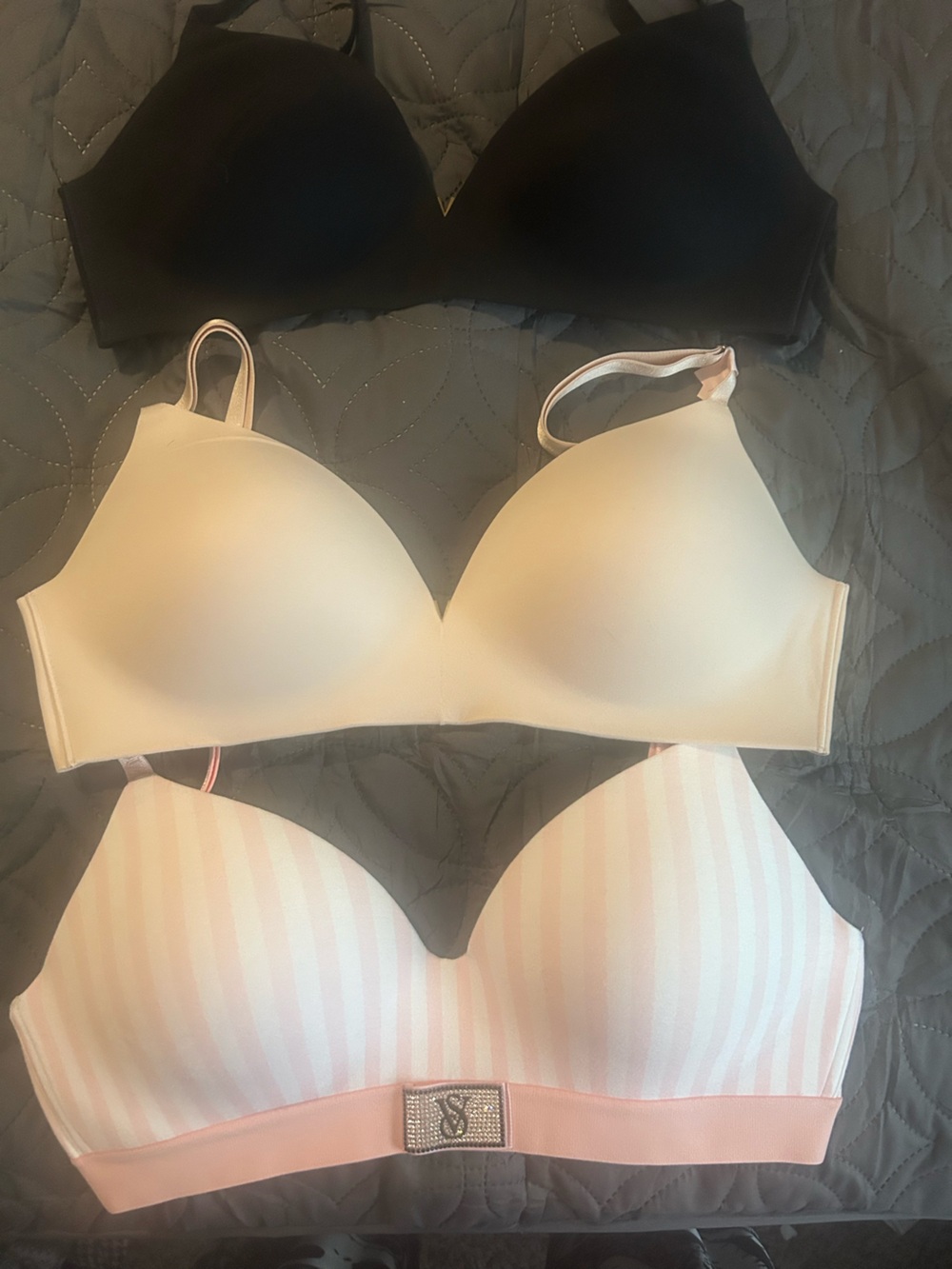 3 New Victoria's Secret 34DD Bras black, nude, pink and white wireless